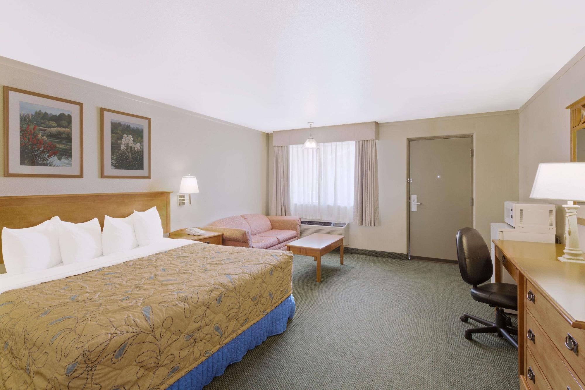 Days Inn By Wyndham Provo Eksteriør bilde