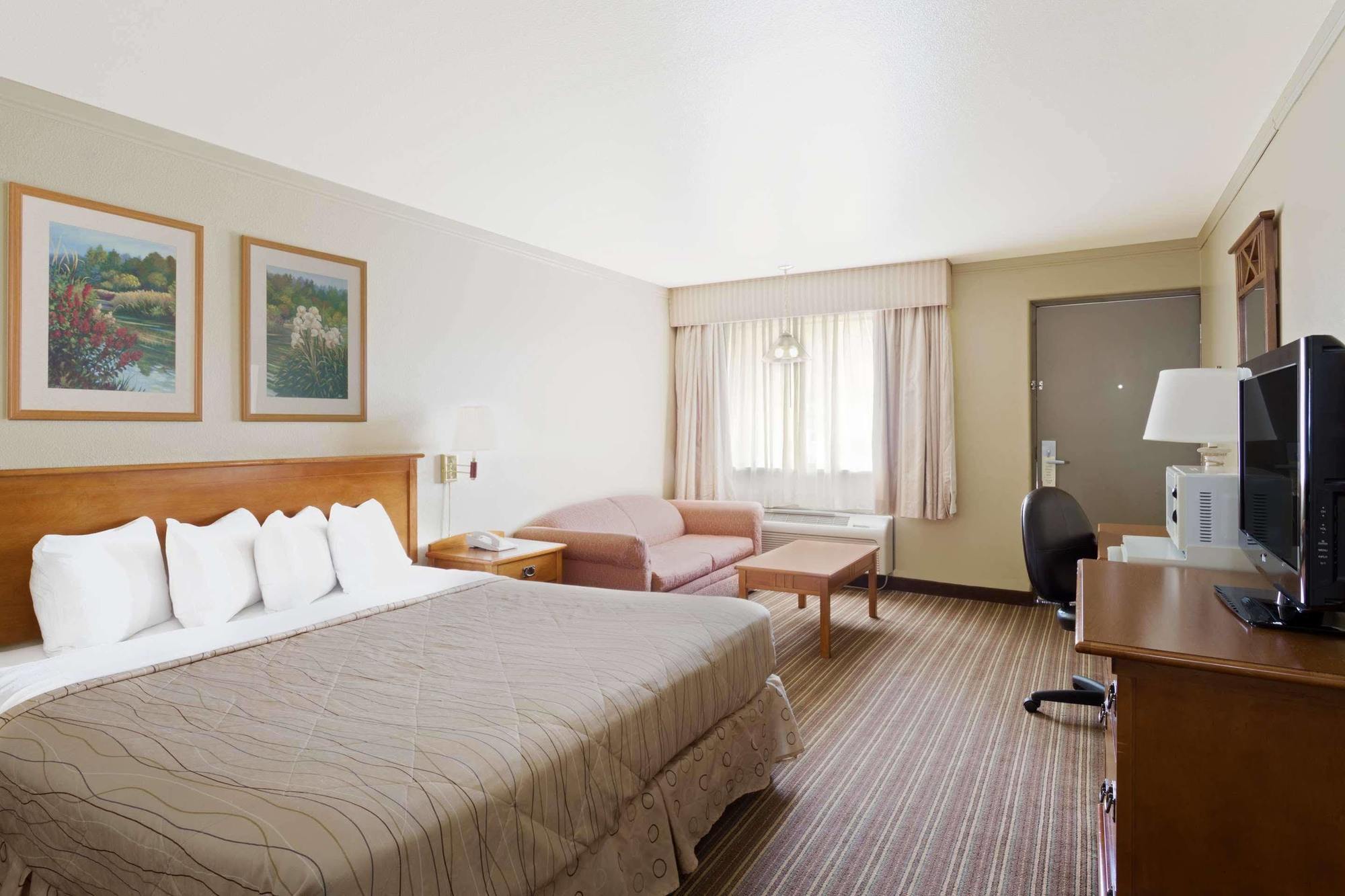 Days Inn By Wyndham Provo Eksteriør bilde