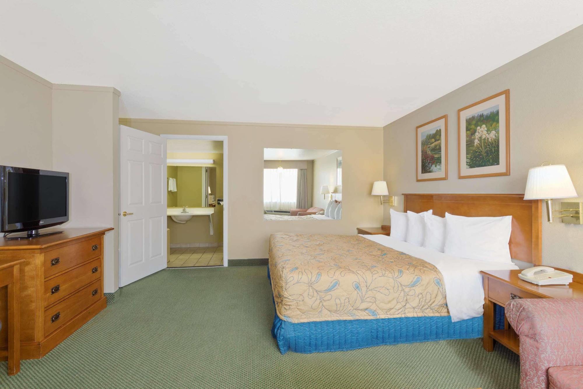 Days Inn By Wyndham Provo Eksteriør bilde